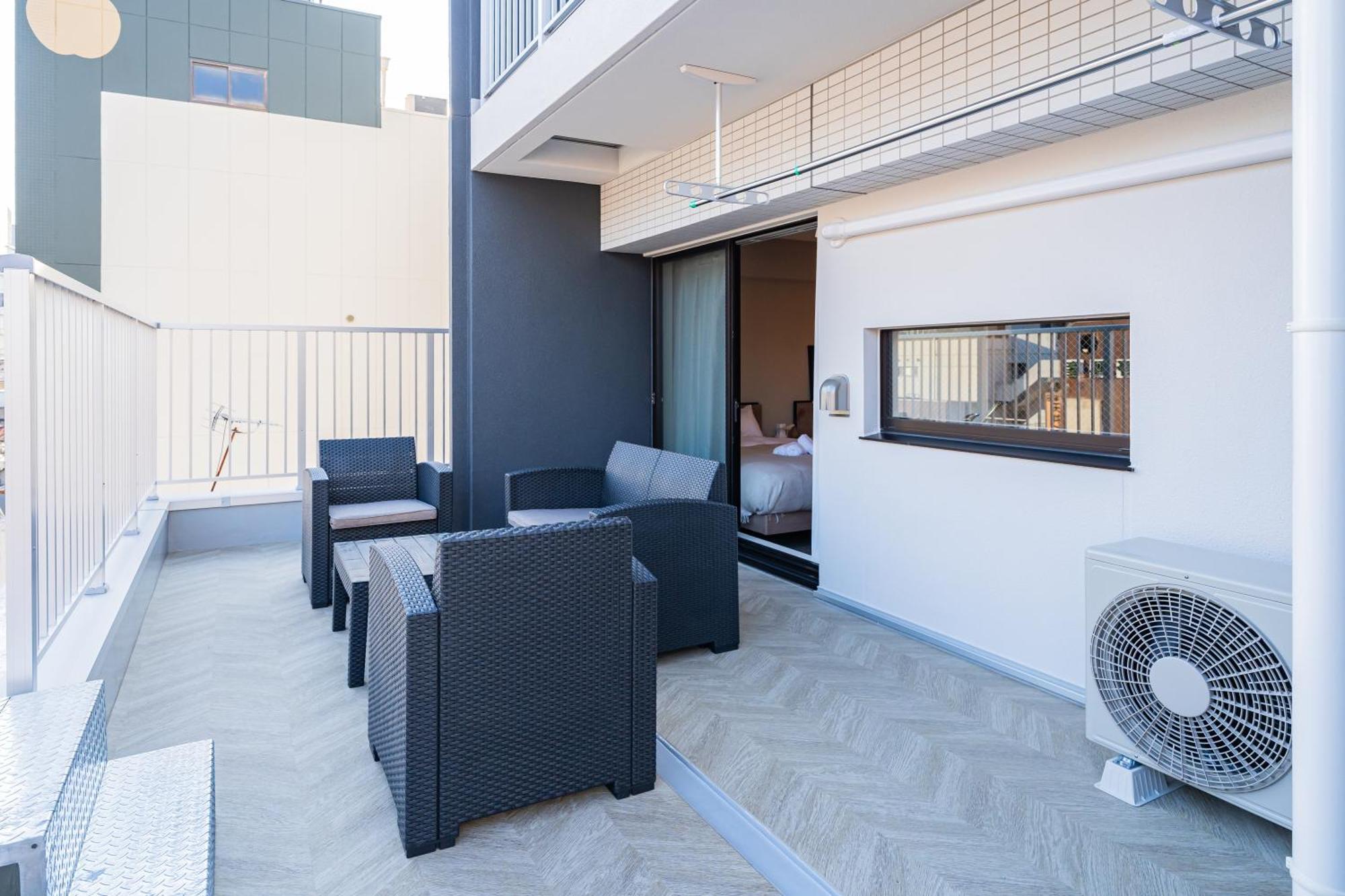 Apartment Hotel 11 Umeda Kamiyama Осака Екстериор снимка